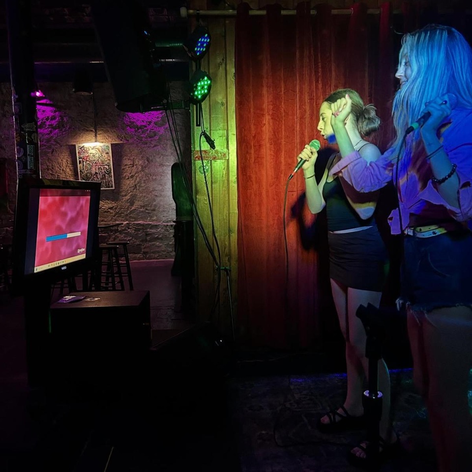 Kiki Karaoke at The Porch